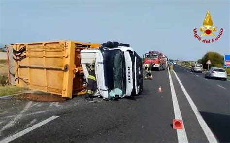 incidente castrocielo|CASTROCIELO – Auto contro un camion, i conducenti in ospedale